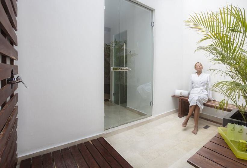 غرفة كلوب, Intercontinental Presidente Cancun Resort