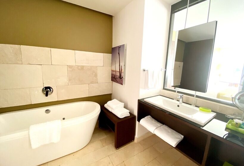 غرفة كلوب مطلة على البحر, Intercontinental Presidente Cancun Resort