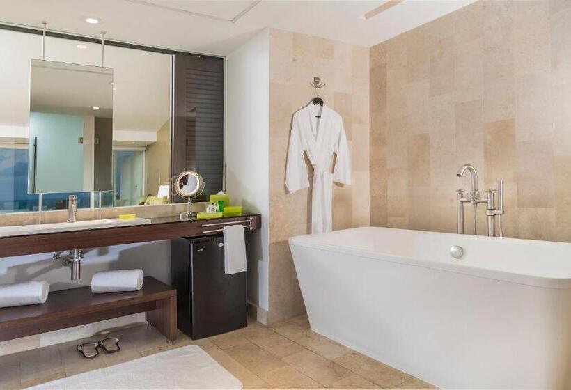 غرفة كلوب مطلة على البحر, Intercontinental Presidente Cancun Resort