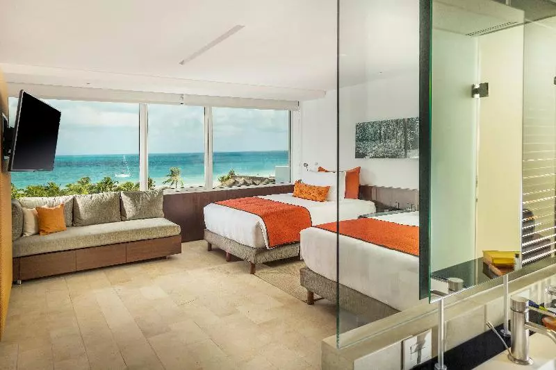 オーシャンビュークラシックルーム, Presidente Intercontinental Cancun Resort