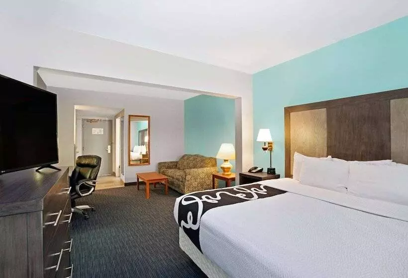 سوییت لوکس, La Quinta Inn & Suites By Wyndham Omaha Airport Downtown