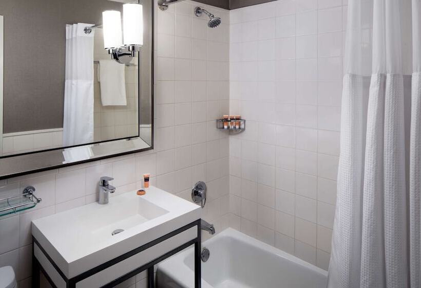 İki Çift Kişilik Yataklı Standart Oda, Park South Hotel, Part Of Jdv By Hyatt