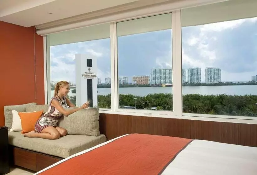 キングサイズベッドのクラシックルーム, Presidente Intercontinental Cancun Resort