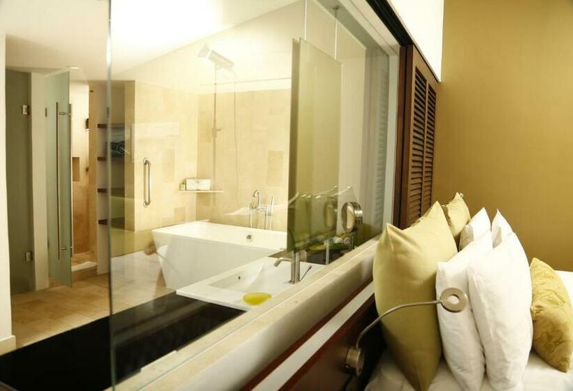 غرفة كلوب مطلة على البحر, Intercontinental Presidente Cancun Resort