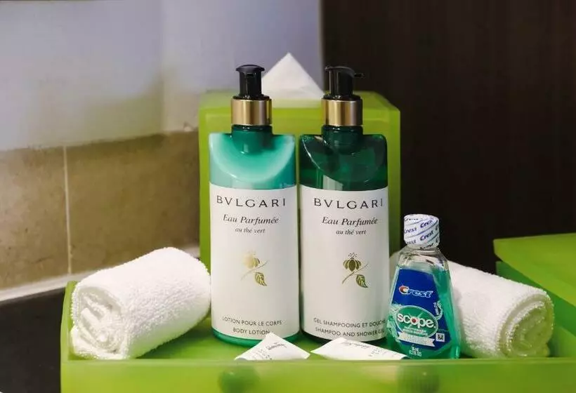 キングサイズベッドのスイートルーム, Presidente Intercontinental Cancun Resort