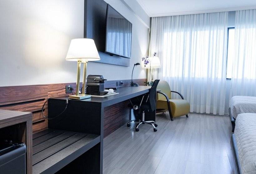 חדר דלוקס, Saint Paul