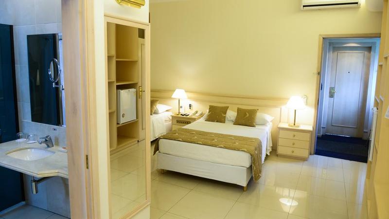 חדר סופריור, Saint Paul