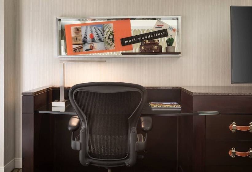 Номер Стандарт 2 Двуспальные Кровати, Renaissance Phoenix Downtown