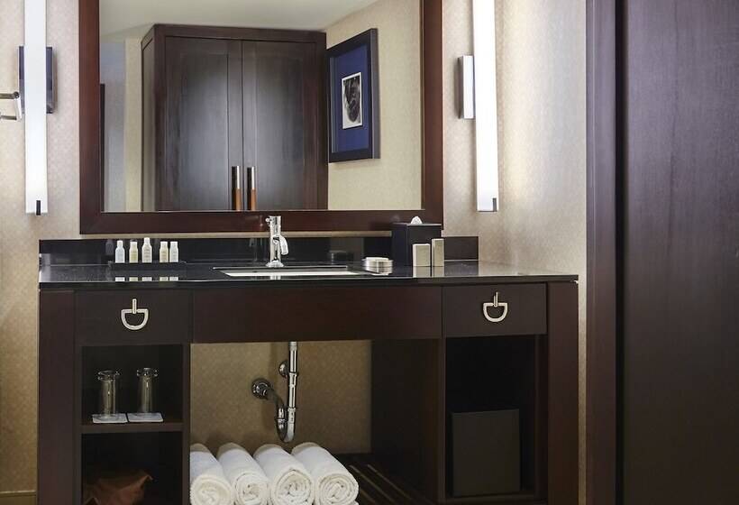 Номер Стандарт 2 Двуспальные Кровати, Renaissance Phoenix Downtown