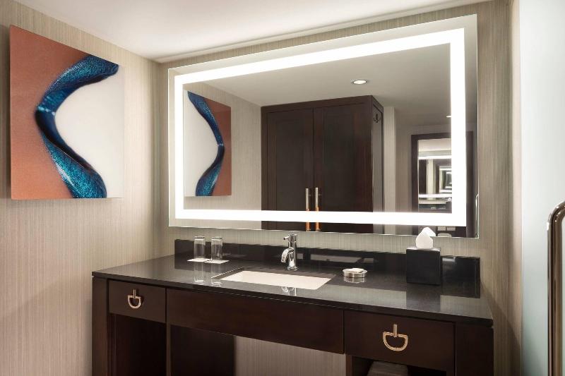 Стандартный Номер Кровать Кинг, Renaissance Phoenix Downtown