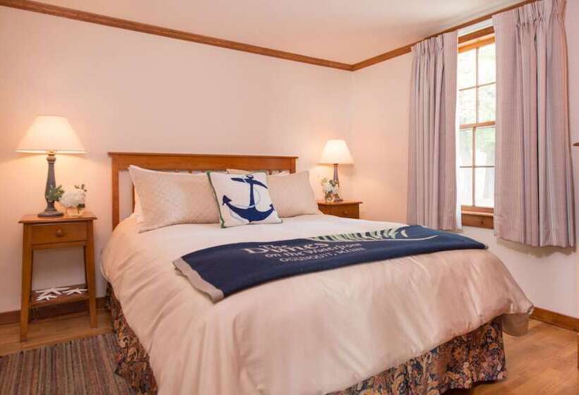 Дом 1 Спальня, The Dunes On The Waterfront