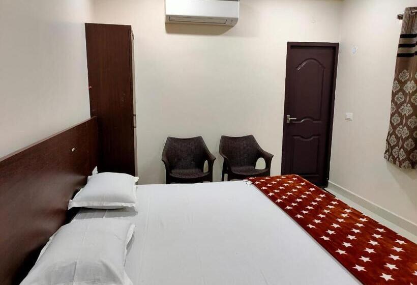 스탠다드 룸, Sri Krishna Residency