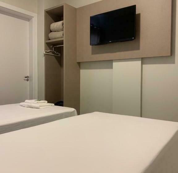 غرفة ديلوكس, Catarina