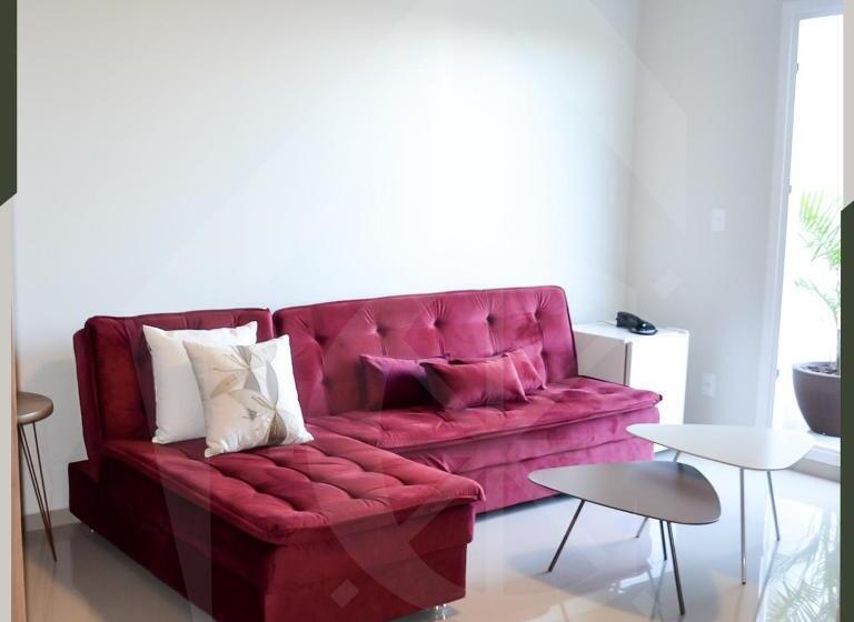 جناح مزوَّد بشرفة, Catarina