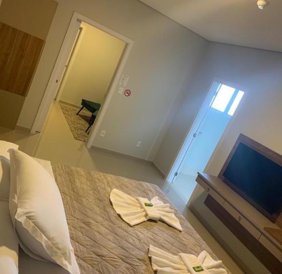 إستوديو ديلوكس, Catarina