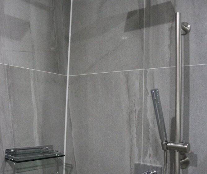 スタンダードルーム, Idun