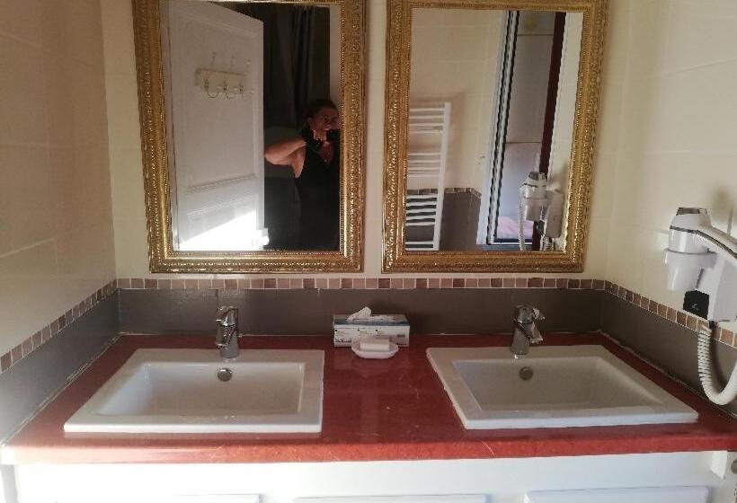 舒适三人间, La Colline Des Hauts Bocages Vendéens