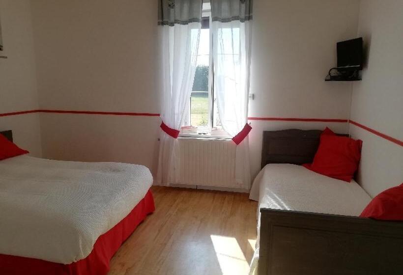 舒适三人间, La Colline Des Hauts Bocages Vendéens