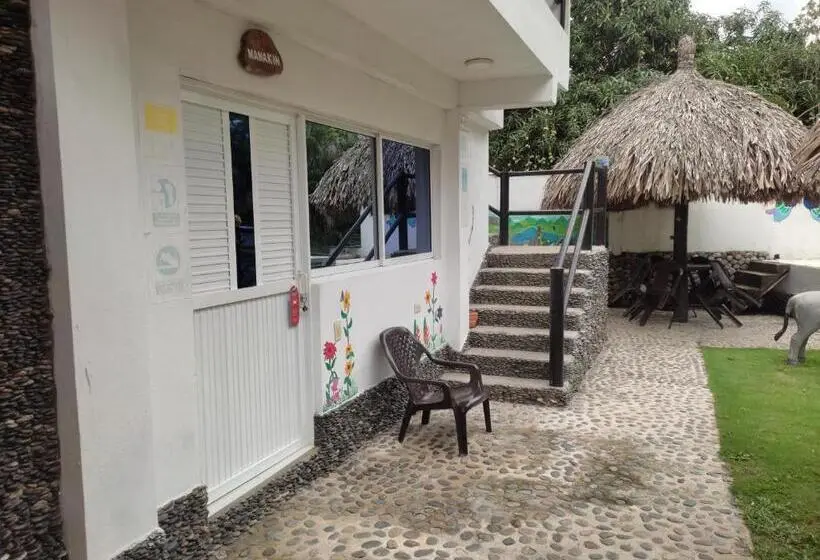 ガーデンビュースタンダードルーム, Manakin Tayrona