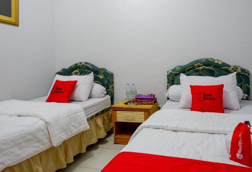 חדר סטנדרט, Reddoorz @ Hotel Aulia Majene