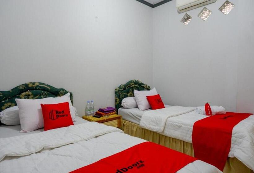 חדר סטנדרט, Reddoorz @ Hotel Aulia Majene
