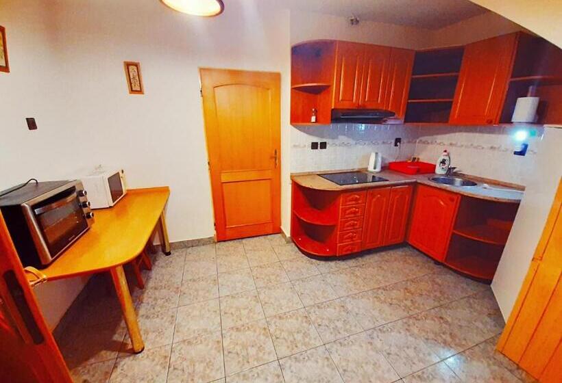 침실 2개 아파트, Apartmány Goral Oravice