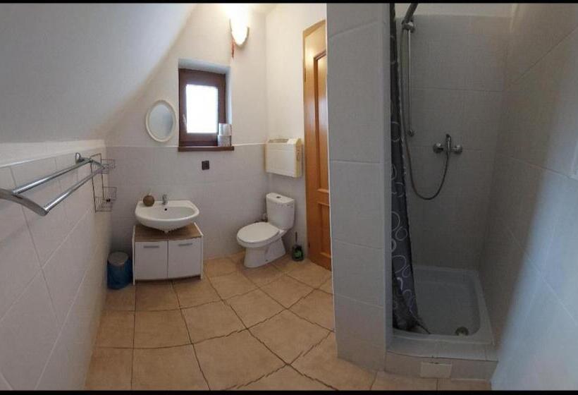 침실 2개 아파트, Apartmány Goral Oravice