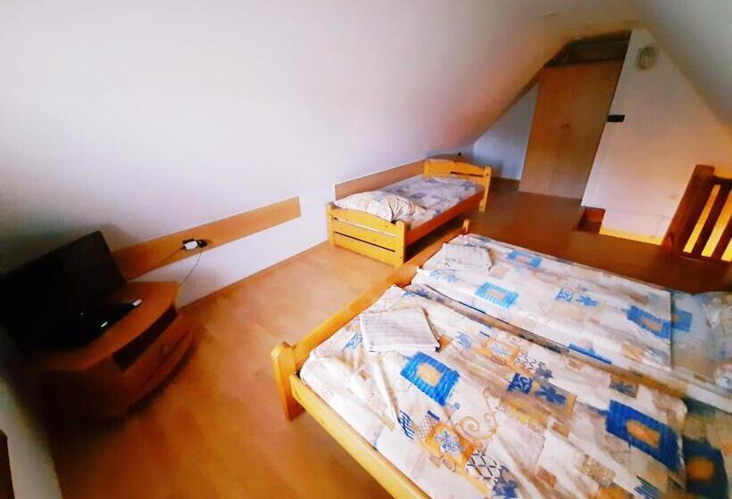 침실 2개 아파트, Apartmány Goral Oravice