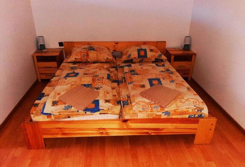 침실 2개 아파트, Apartmány Goral Oravice