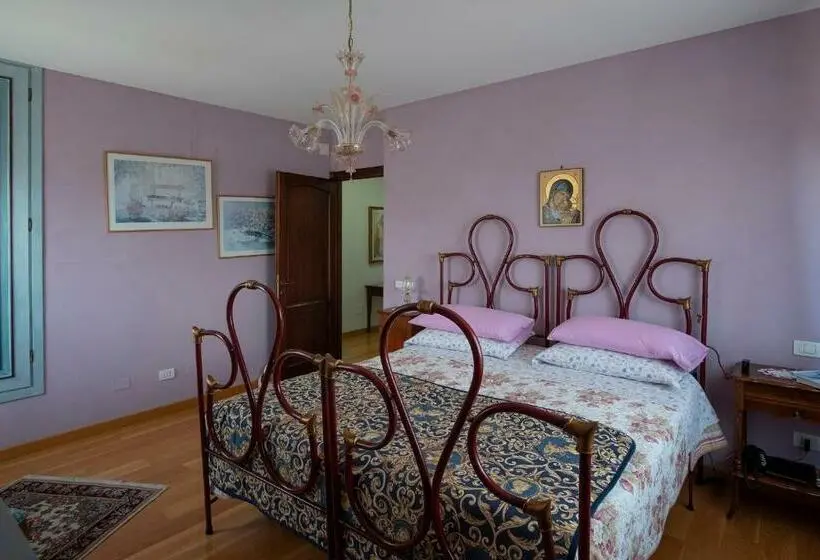 エコノミールーム, B&b Pino Cedro