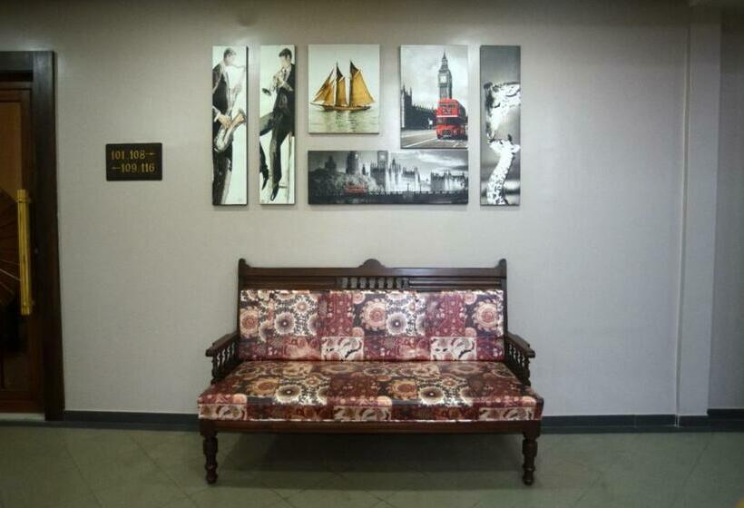 غرفة ديلوكس, Atithi Inn