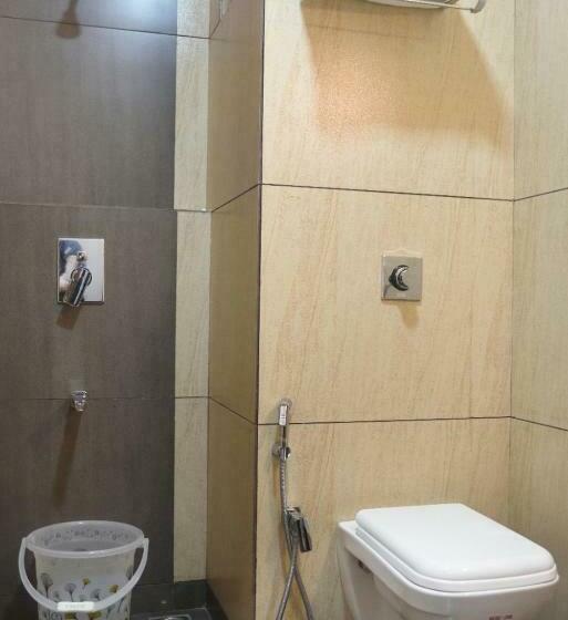 חדר דלוקס, Atithi Inn