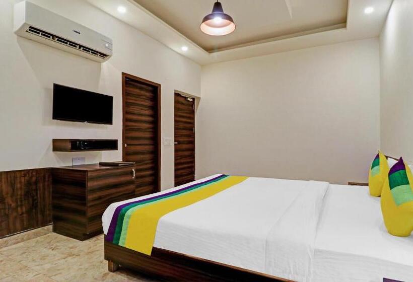 Deluxe Rum, Itsy Hotels Jashan