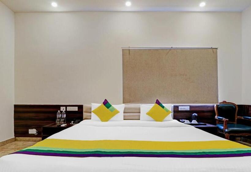 Deluxe Rum, Itsy Hotels Jashan