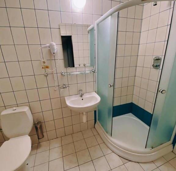 高级大房间, Nautilus