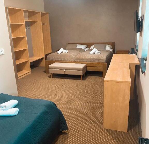 豪华房间, Nautilus