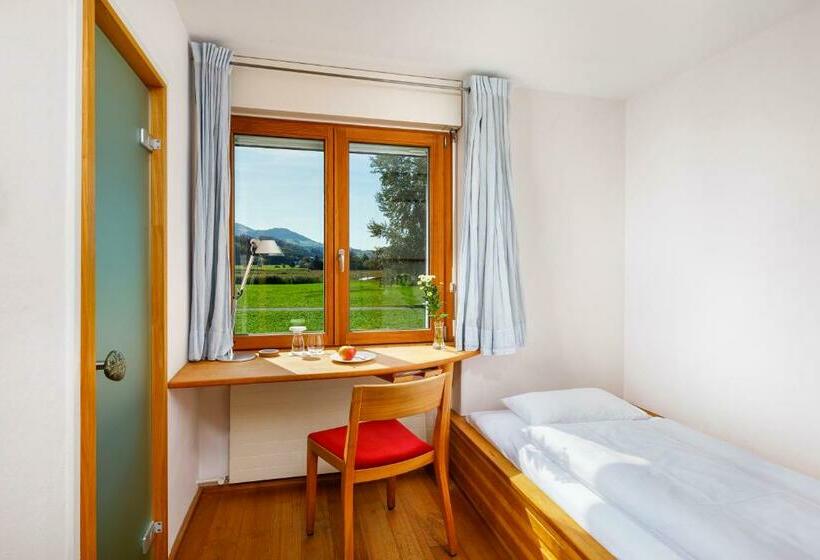 חדר סטנדרט יחיד, Restaurant Schiff