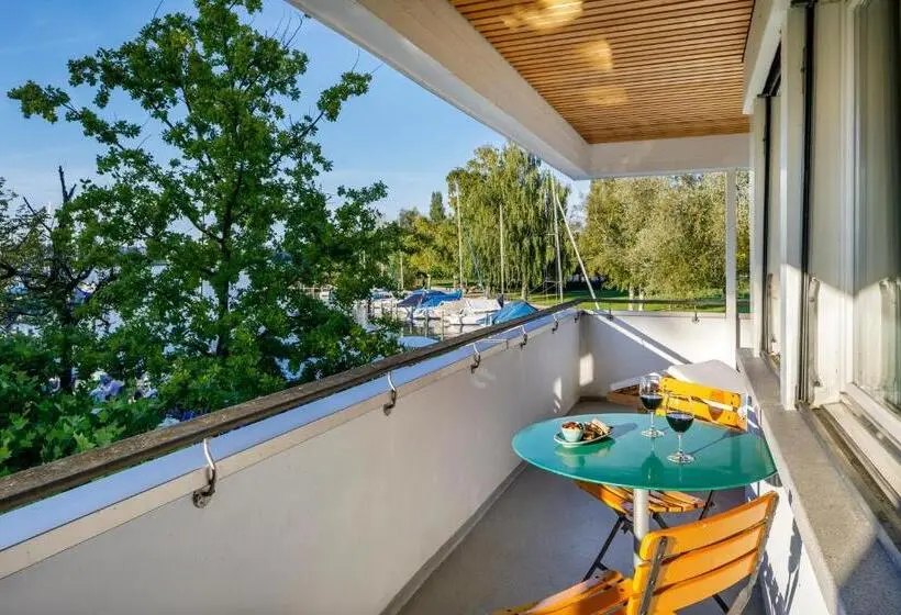 バルコニー付きジュニアスイート, Restaurant Schiff