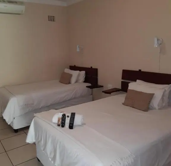 ファミリールーム, Lepha Guest House