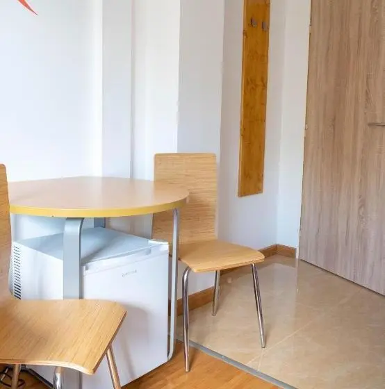 エコノミー４人部屋, Penzion Starý Dvůr