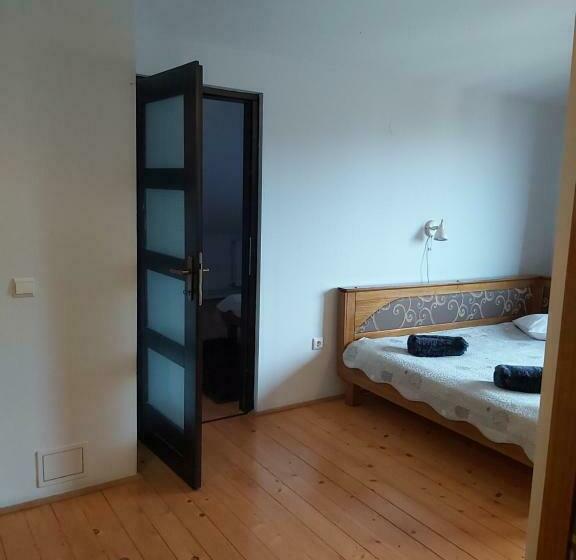 ファミリールーム, Pensiunea Unio