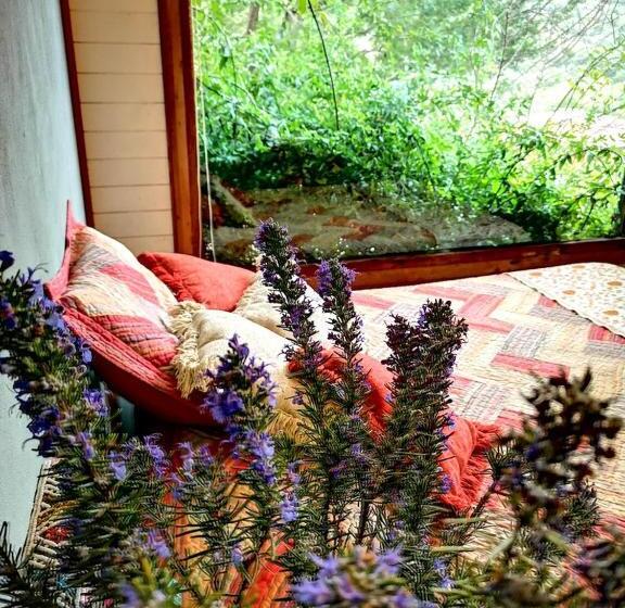 בקתה דלוקס, Octogono Om Shanti