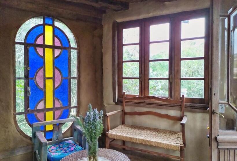 בקתה סטנדרטית, Octogono Om Shanti