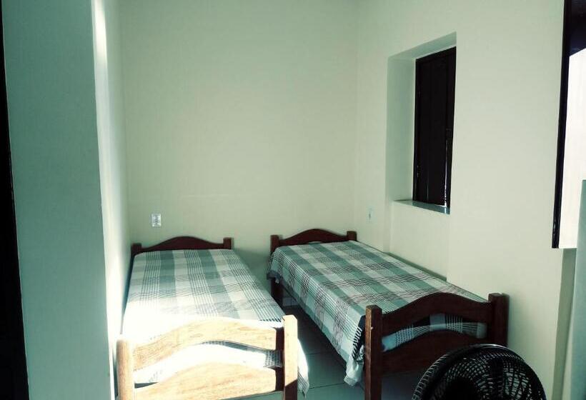 スタンダードルーム, Pousada Tio Sinhô E Tia Sinhá