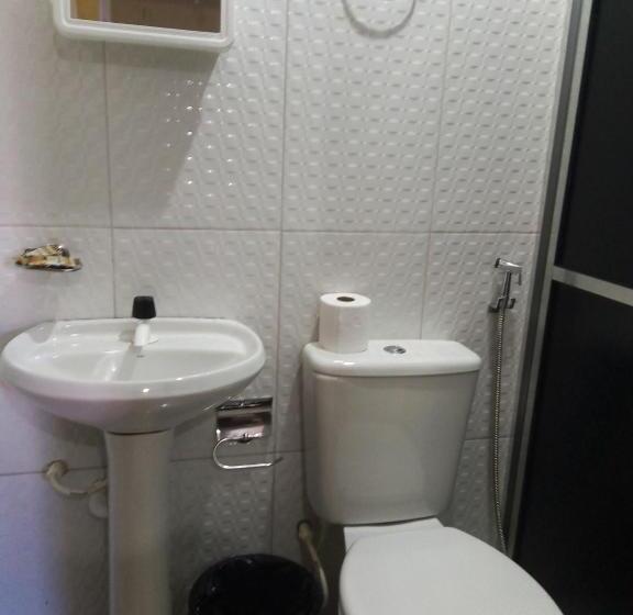 スタンダード4人部屋, Pousada Tio Sinhô E Tia Sinhá