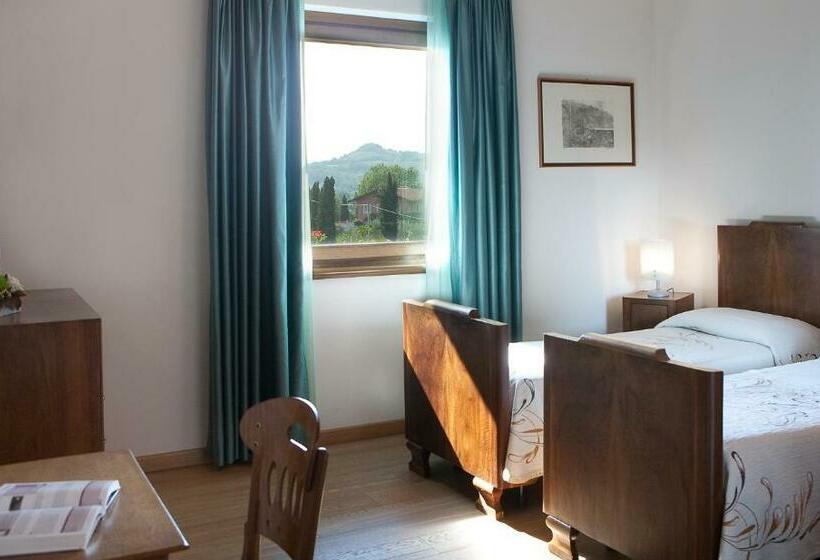 חדר סטנדרט לשלושה, Alloggio Agrituristico Corte San Biagio