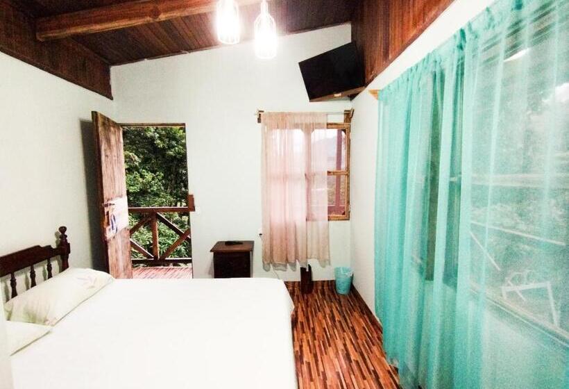 اتاق استاندارد, Hospedaje Luis & Ana