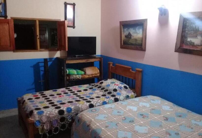 غرفة قياسية, Atenas Jericó