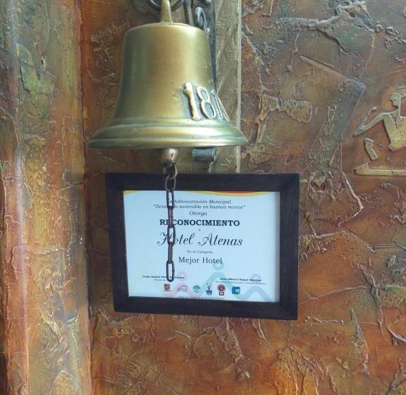 غرفة قياسية ثلاثية, Atenas Jericó