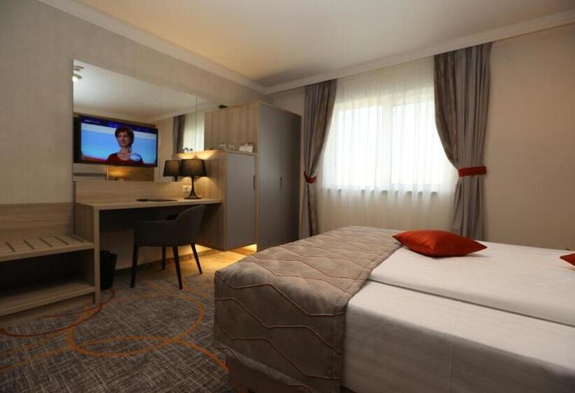 스탠다드 룸, Baril